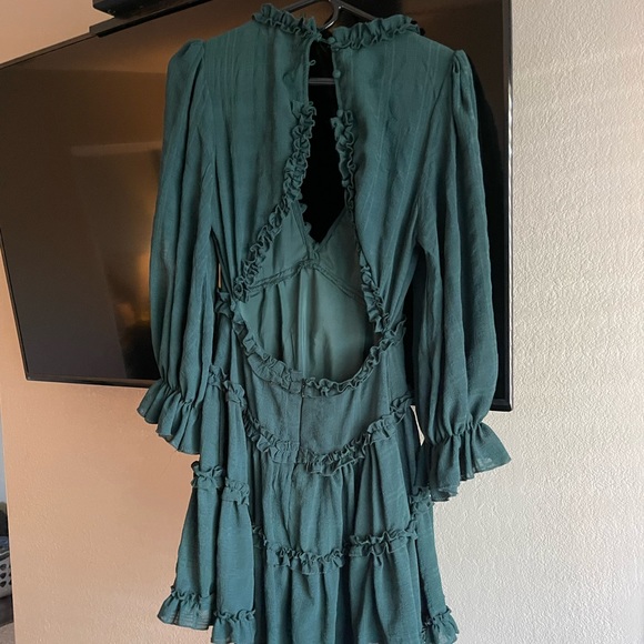 Vici At Home among the trees ruffle dress - Picture 2 of 4